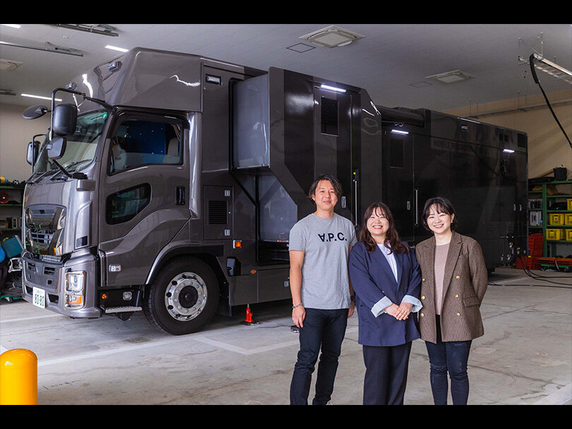 まさに「動くレコーディング・スタジオ」  WOWOW新音声中継車の運用がスタート！ 